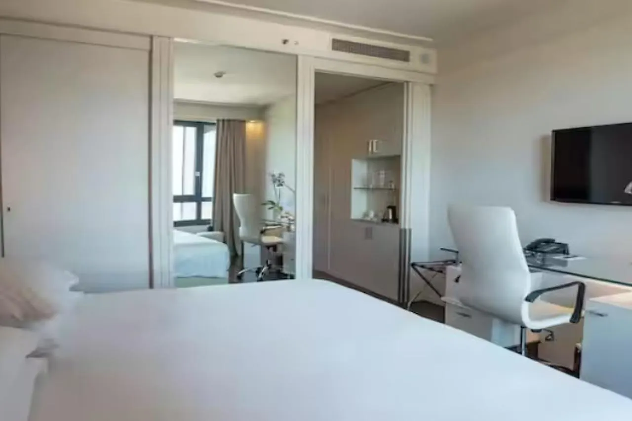Doubletree By Hilton Florence Metropole 4*,