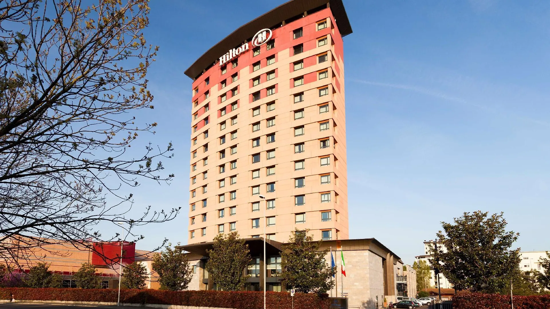Otel Doubletree By Hilton Florence Metropole