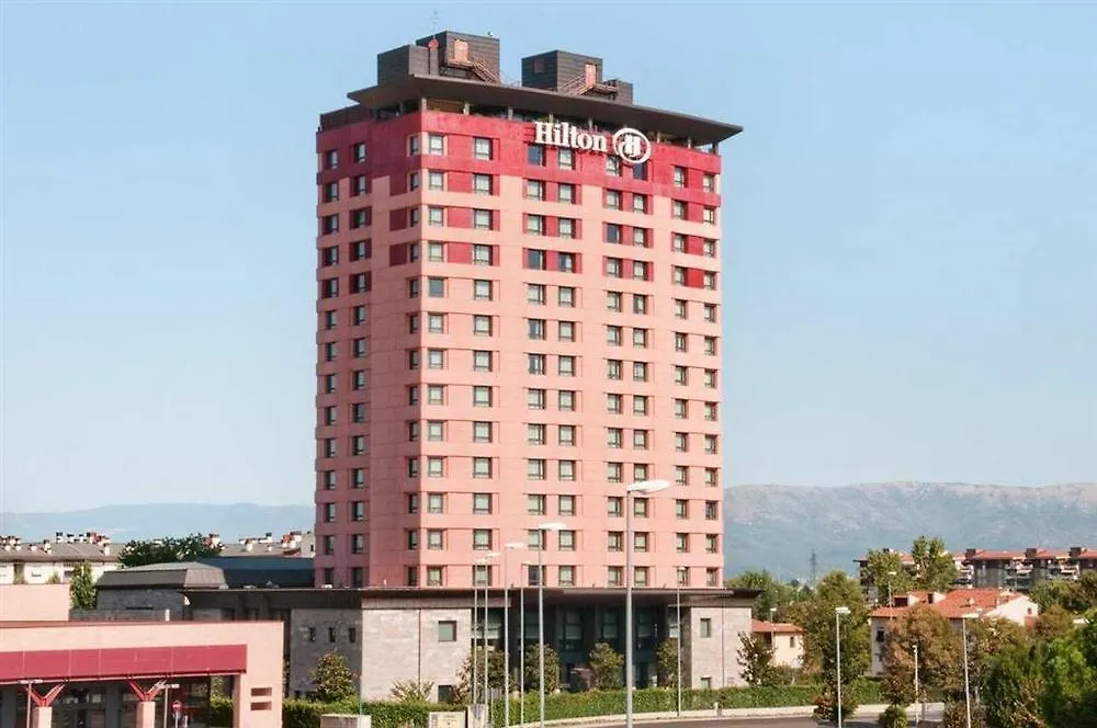 Otel Doubletree By Hilton Florence Metropole