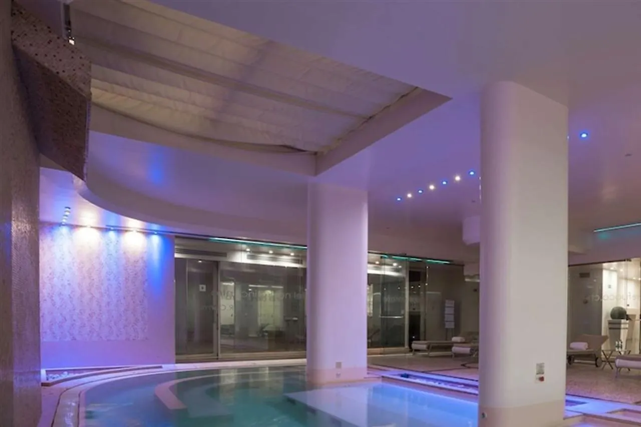 Doubletree By Hilton Florence Metropole