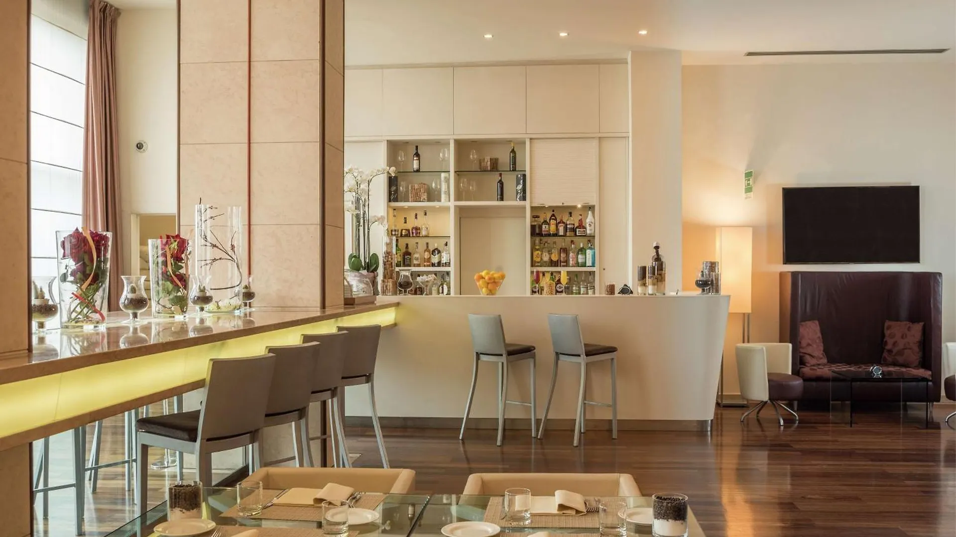 Doubletree By Hilton Florence Metropole 4*,  İtalya