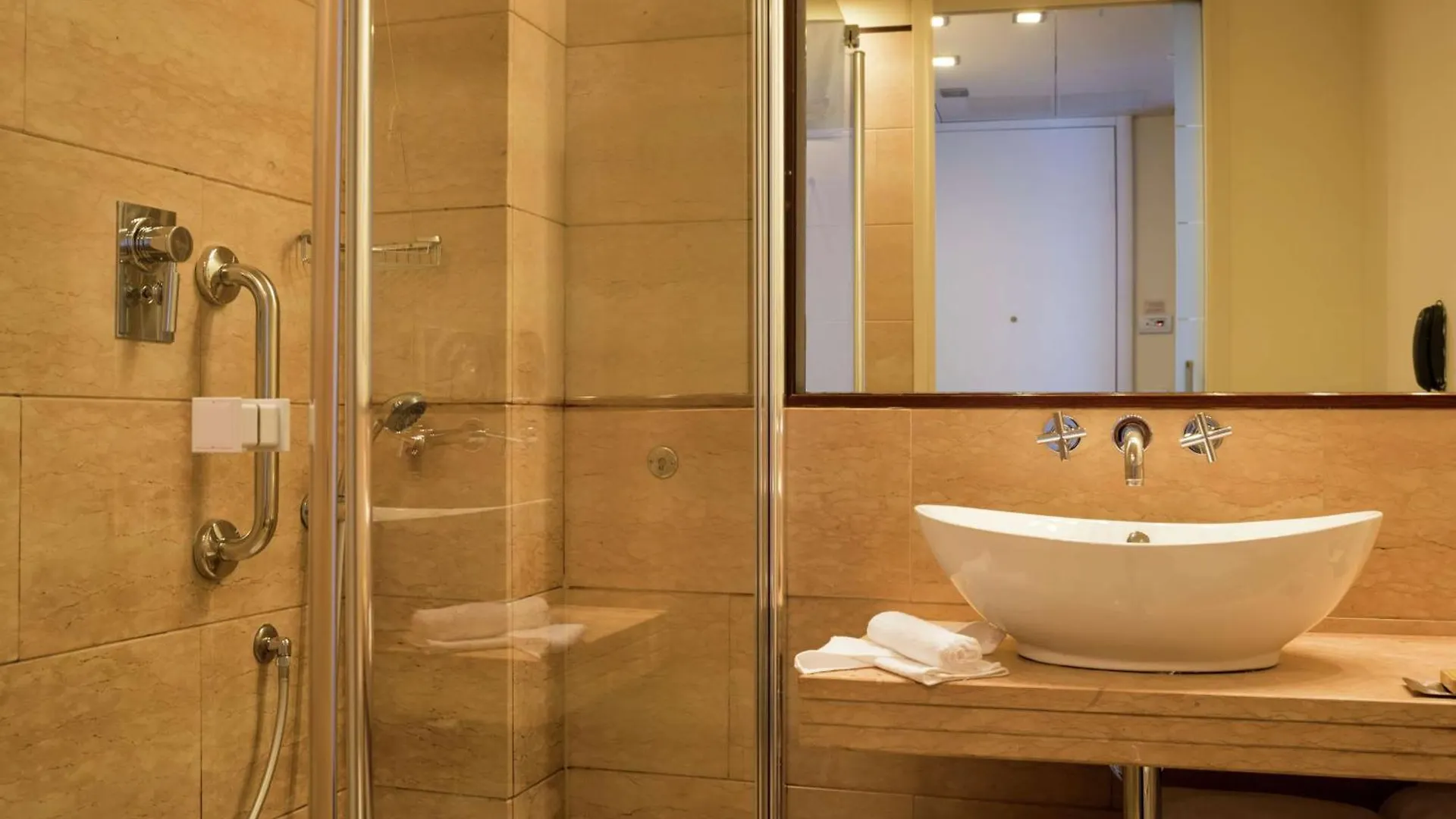 Doubletree By Hilton Florence Metropole 4*,  İtalya