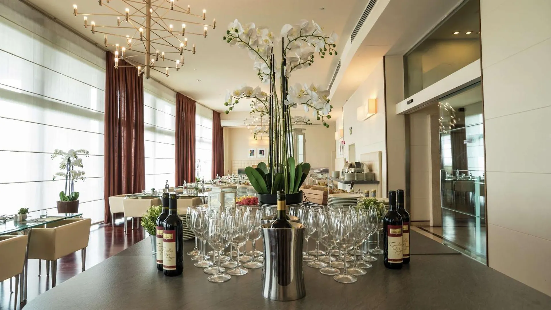 Otel Doubletree By Hilton Florence Metropole