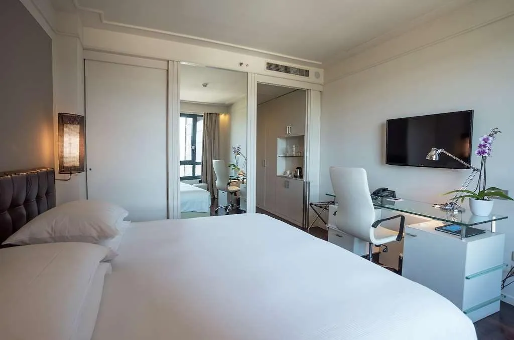 Doubletree By Hilton Florence Metropole İtalya