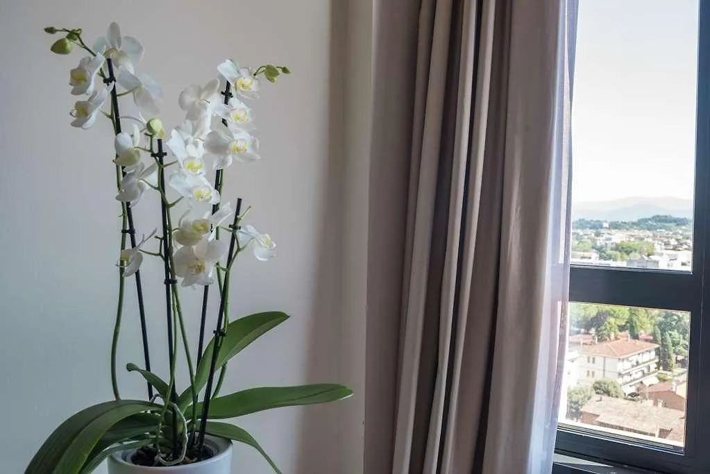 Otel Doubletree By Hilton Florence Metropole