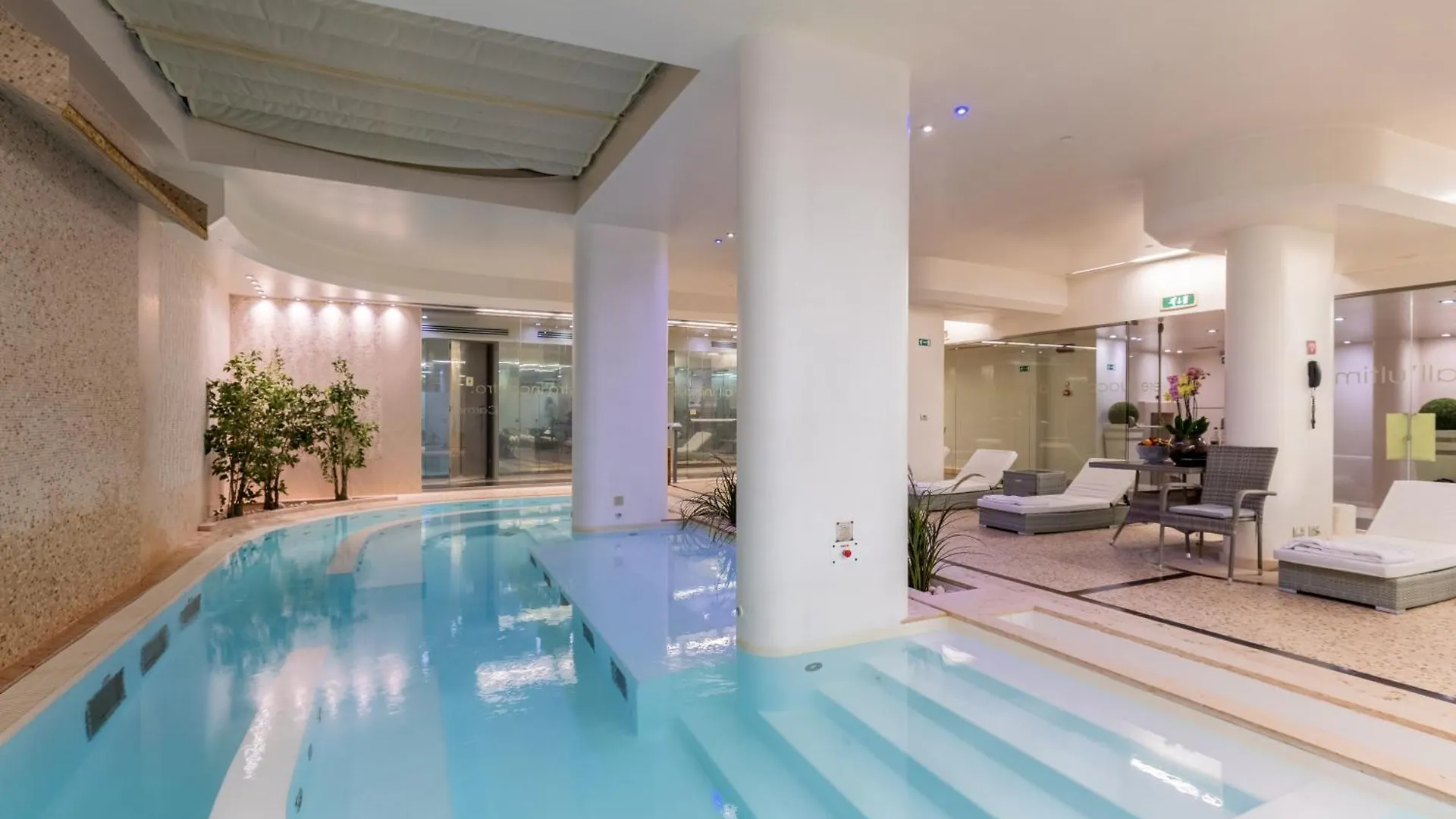 Doubletree By Hilton Florence Metropole