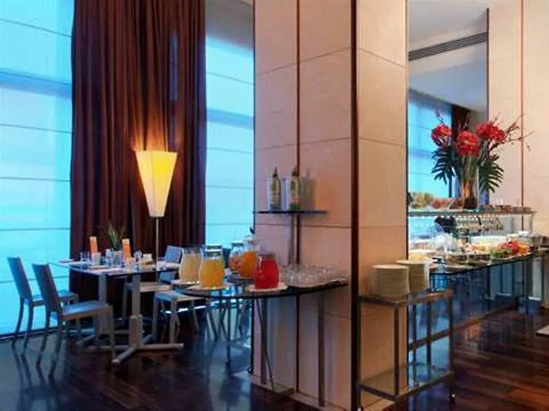 Doubletree By Hilton Florence Metropole Italy