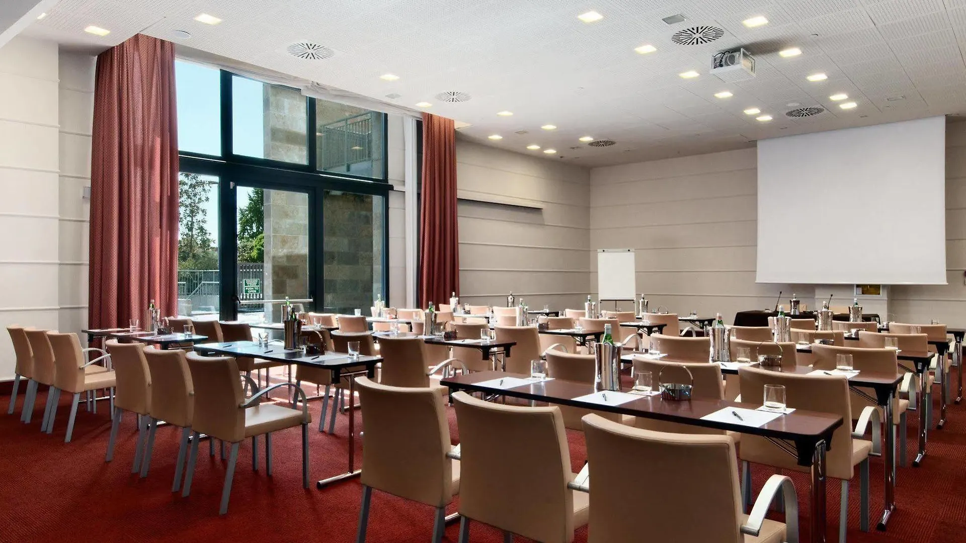 **** Hotel Doubletree By Hilton Florence Metropole Italy
