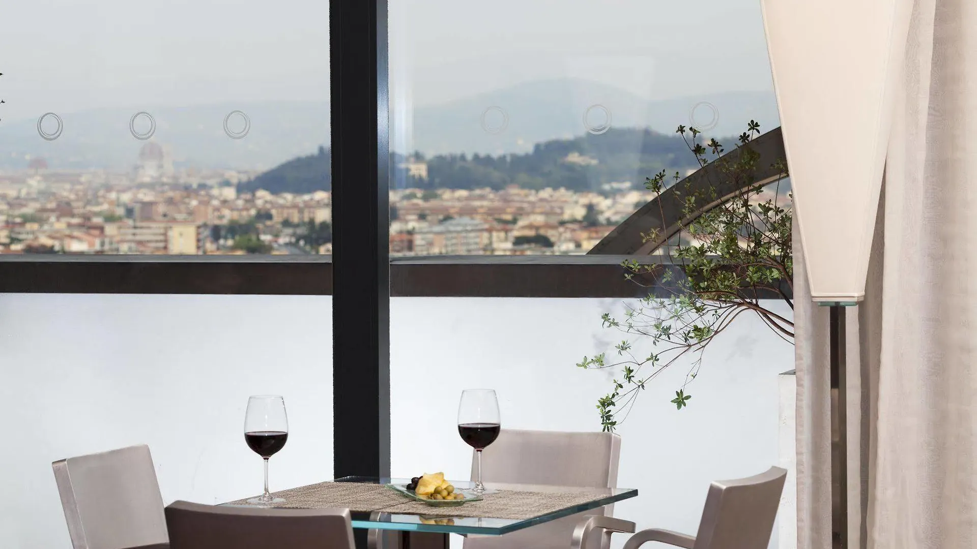 **** Hotel Doubletree By Hilton Florence Metropole Italy